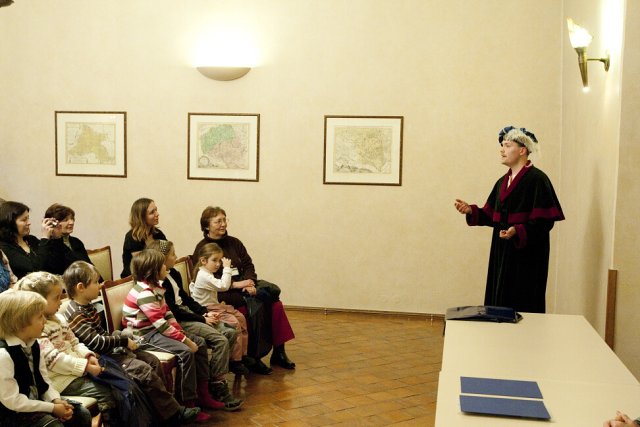 img00010.jpg
