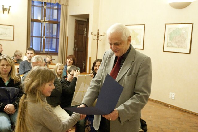 img00021.jpg